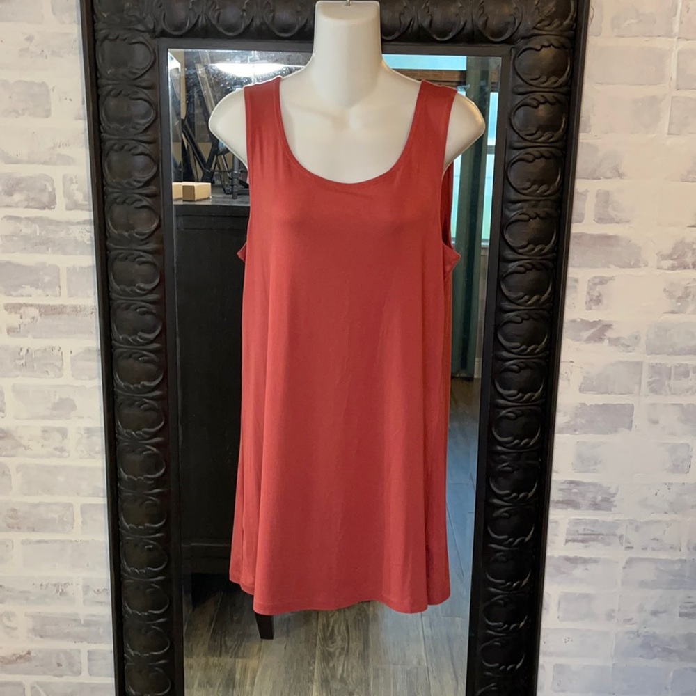 Logo by Lori Goldstein tank